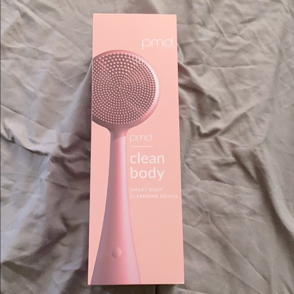PMD clean body cleanser device